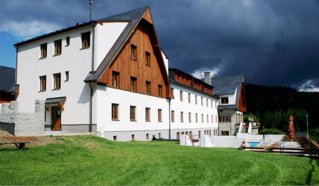 Horsky Hotel Koprivna Malá Morávka Dış mekan fotoğraf